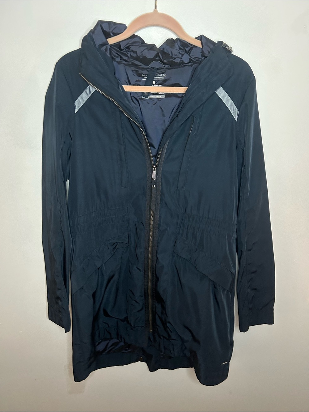 Hawke and Co Navy nylon rain jacket Size Medium
